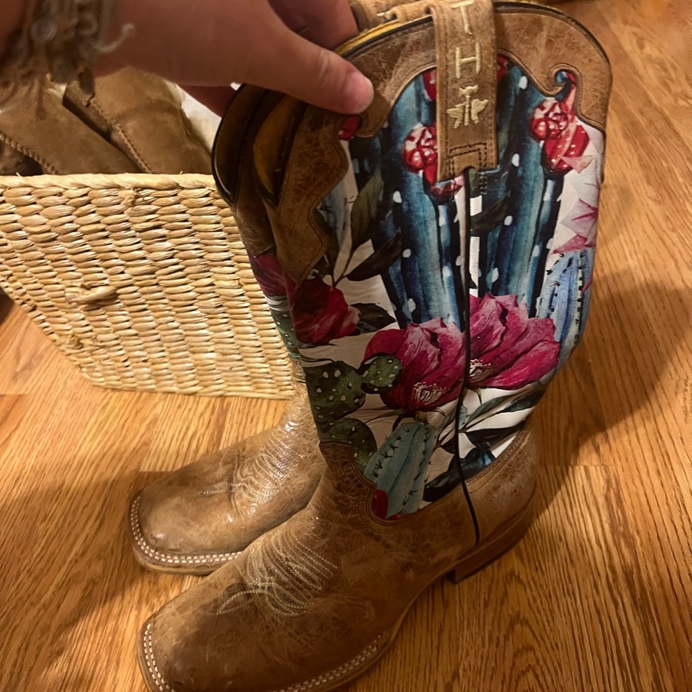Floral Tin Haul Cowboy Boots